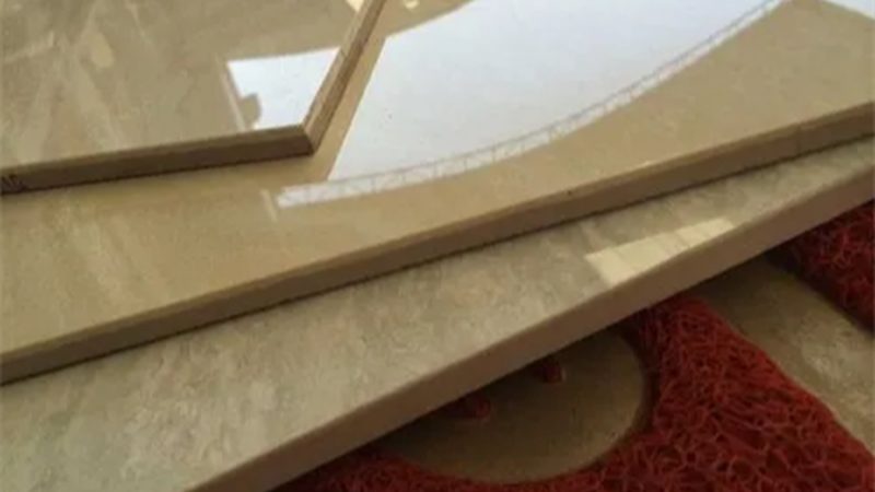 瓷砖十大品牌与普通瓷砖的防滑性能对比