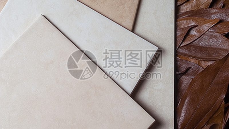 瓷砖Logo定制与丝印：工艺差异及选择要点